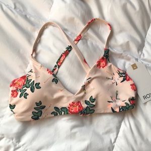 ROXY bathing suit top